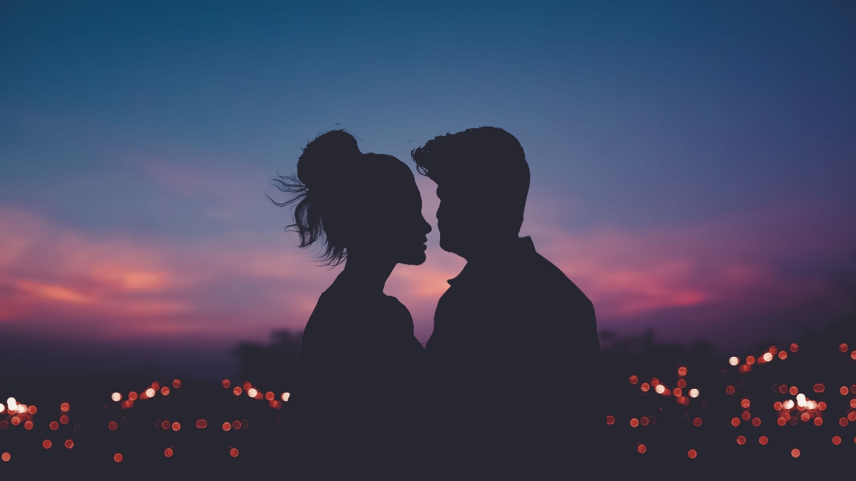 Muốn tình yêu luôn ngọt ngào? Đừng bỏ lỡ những khoảnh khắc này bên người ấy